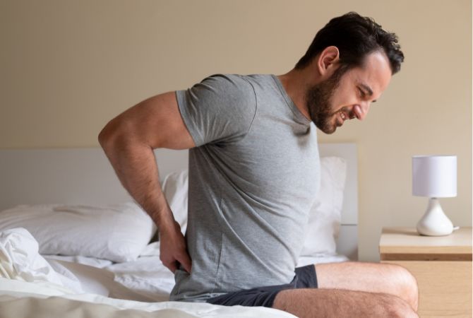 back pain from sleeping on mattress